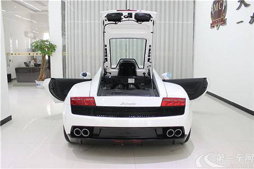 兰博基尼盖拉多 带你感受陆地飞翔